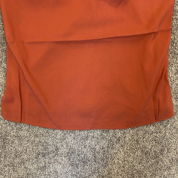 Express Womens Satin Lace Strap V-Neck Downtown Cami Desert Rose Size XS NWT $44 - Picture 4 of 16